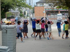 地震避難訓練