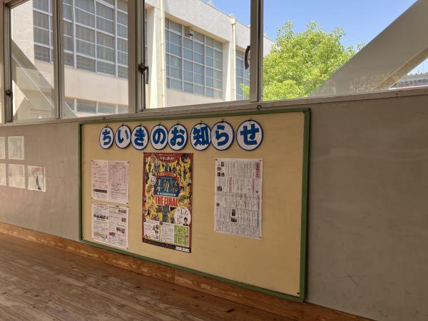 １