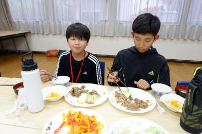 夕飯の様子5