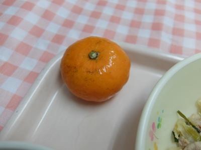 ４