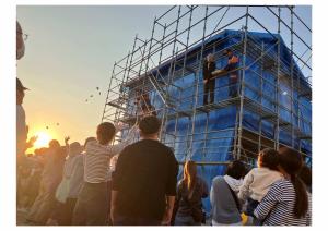 第１分団格納庫上棟式餅まき1