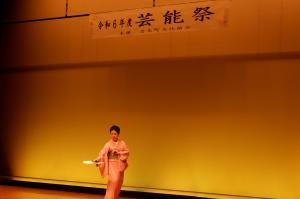 舞踊の様子