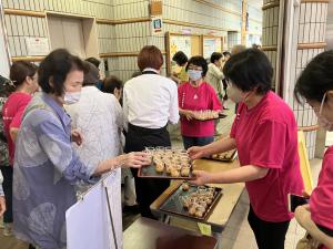 試食の様子