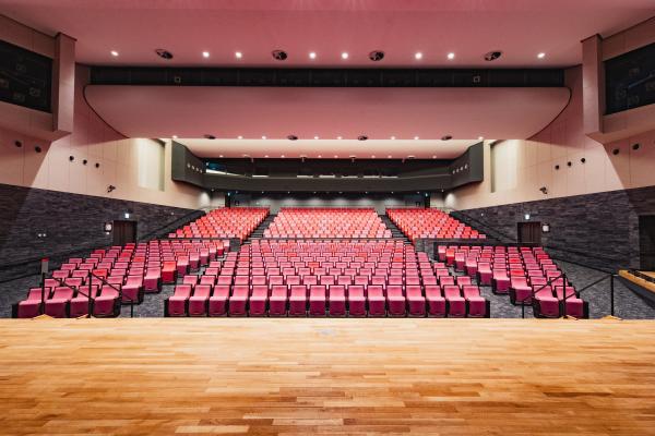 サクラみらいホール客席写真