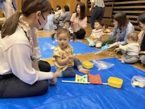 広場　ひまりちゃん