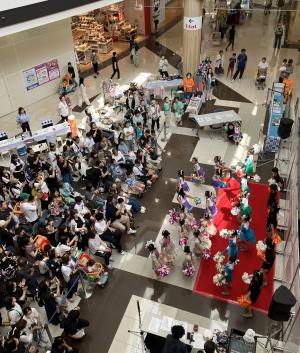 昨年のステージ発表の様子