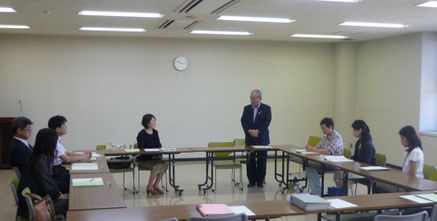 町長から委員の皆さんにねぎらいの言葉